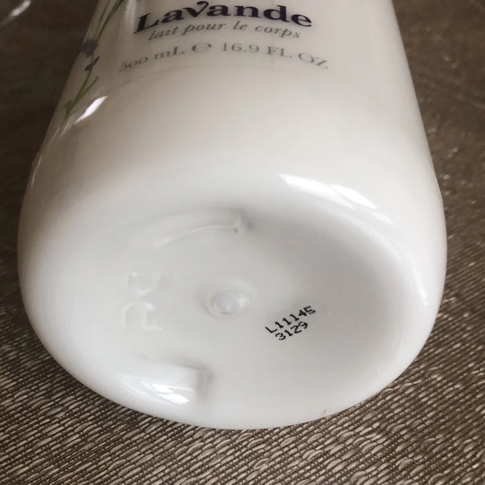 CRABTREE & EVELYN Body Lotion, Lavender - Picture 6 of 6